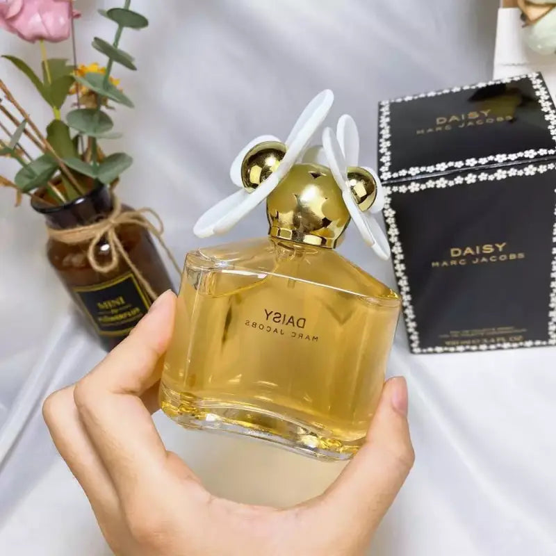 Marc Jacobs Daisy Eau De Toilette, 100Ml