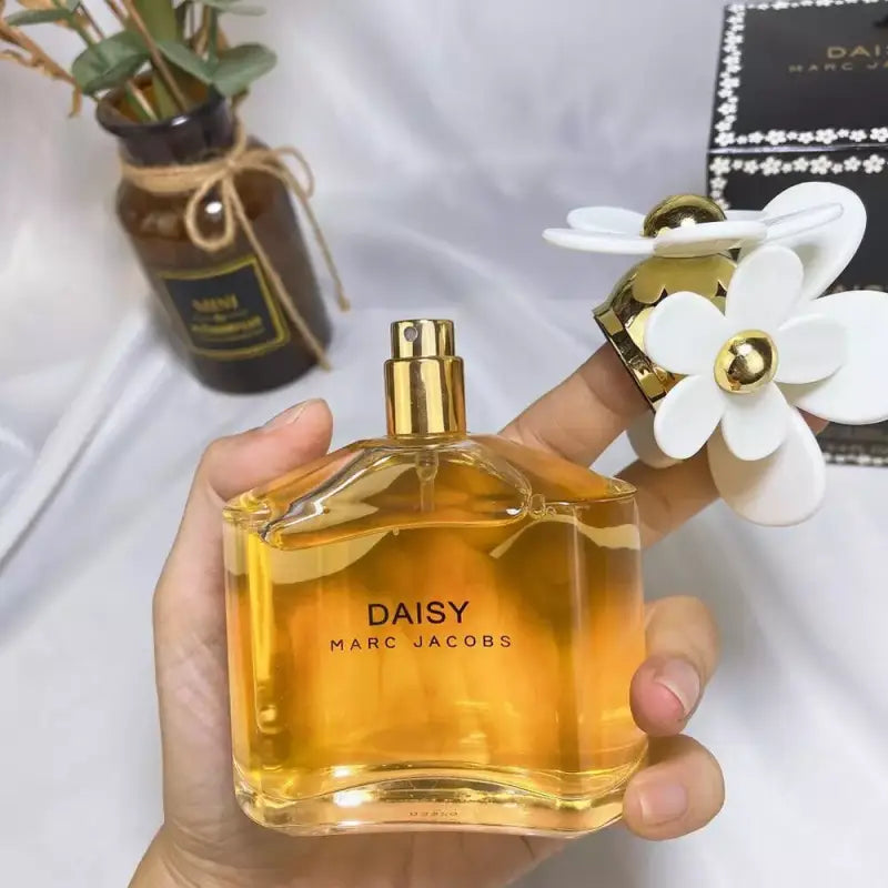 Marc Jacobs Daisy Eau De Toilette, 100Ml
