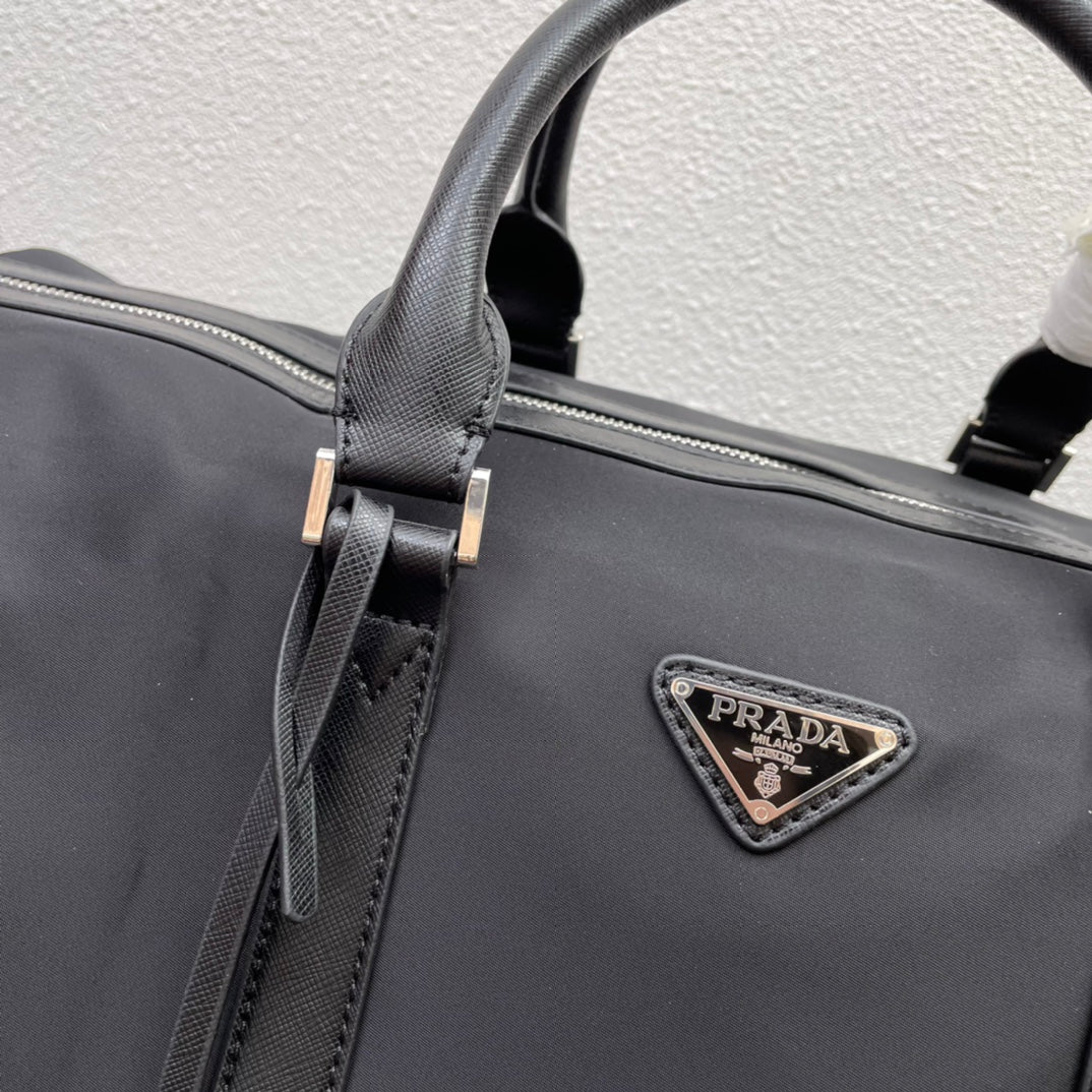 Prada Travel Bags Sku #1129414