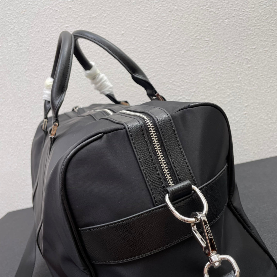 Prada Travel Bags Sku #1129414
