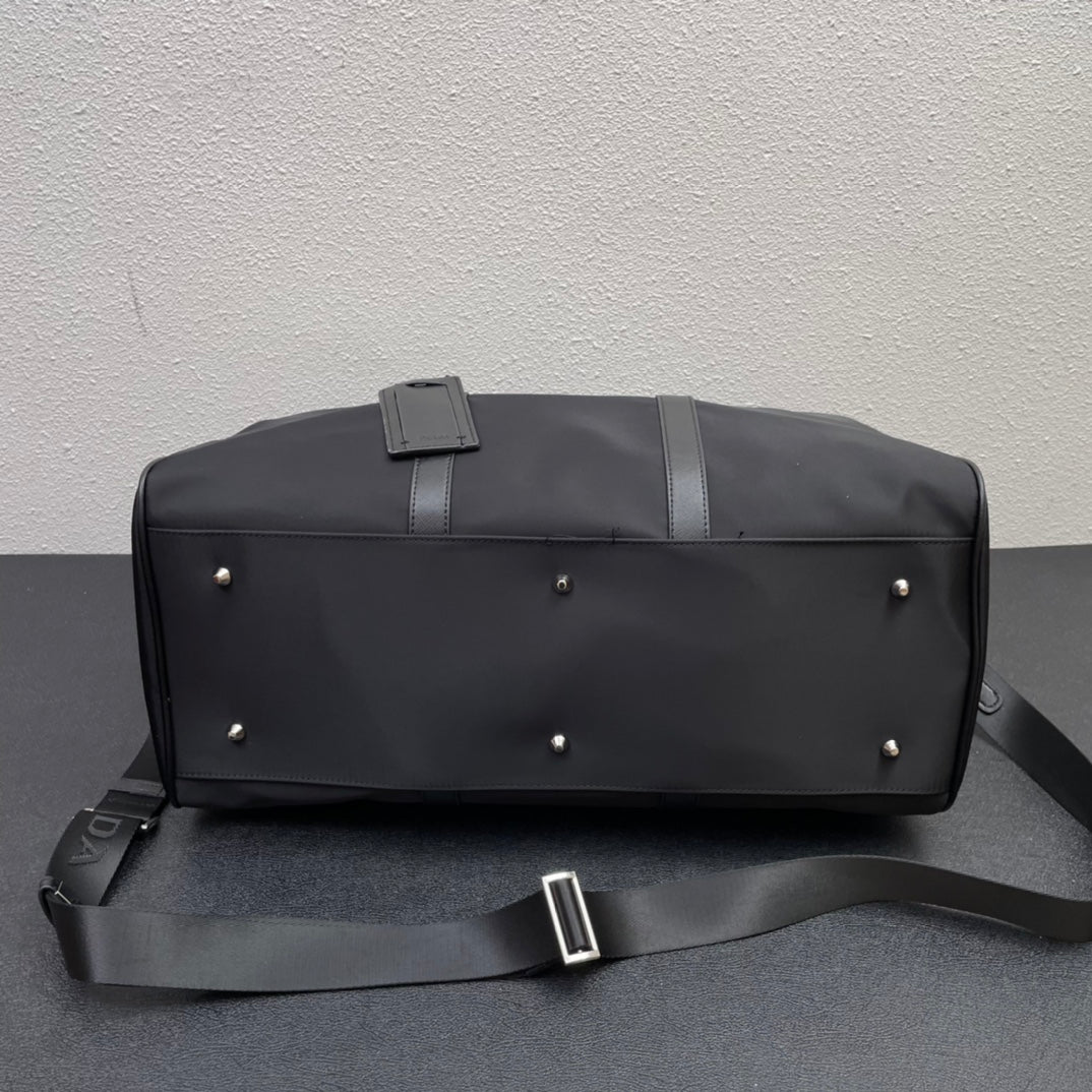 Prada Travel Bags Sku #1129414
