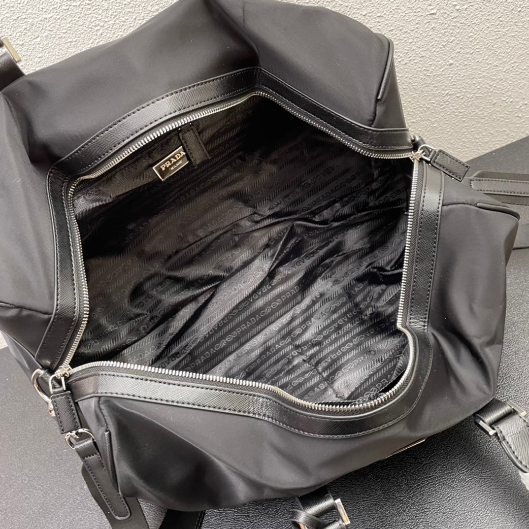 Prada Travel Bags Sku #1129414