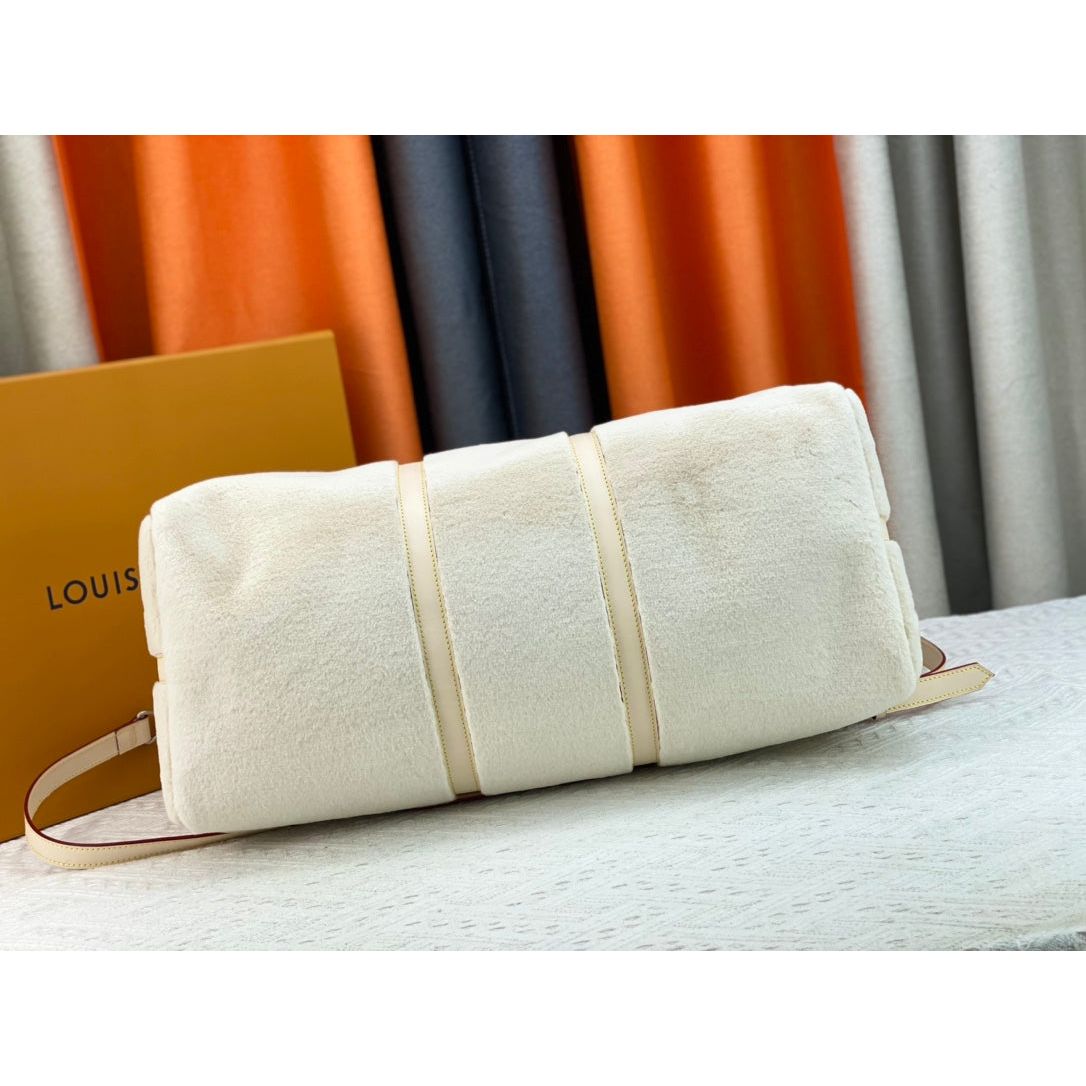 Louis Vuitton Travel Bags Sku #1159652