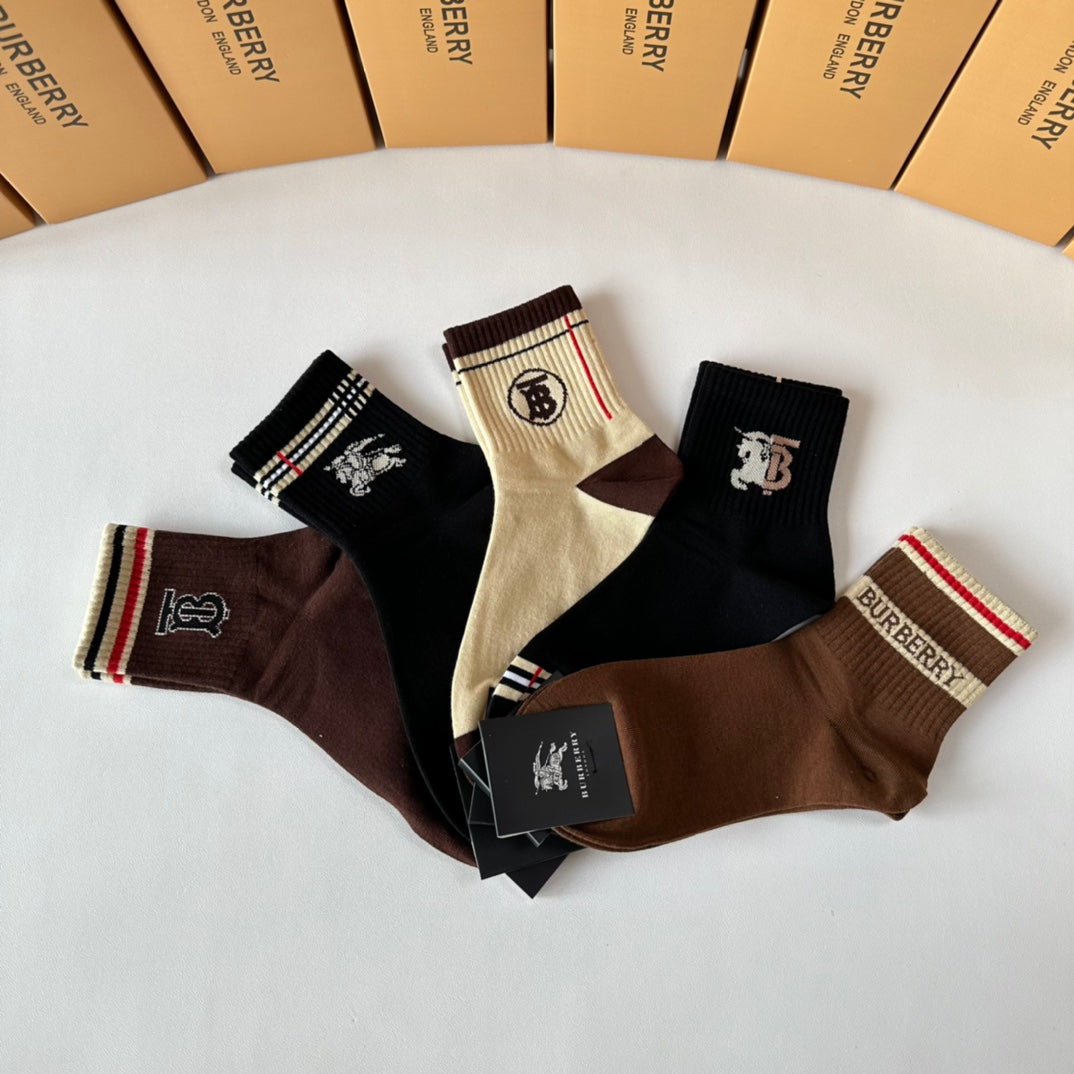 Burberry Socks Sku #1242411