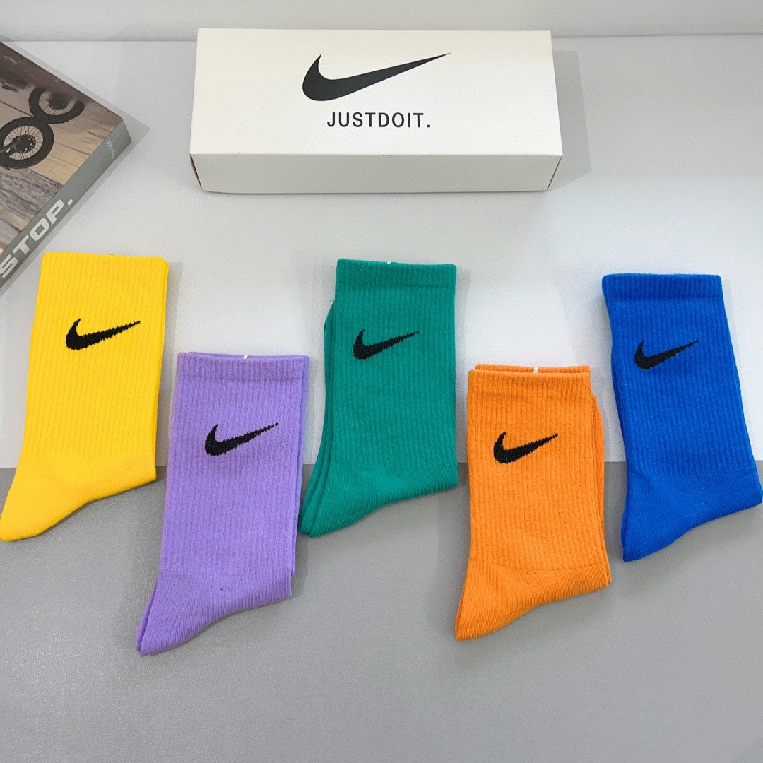 Nike Socks Sku #1261224