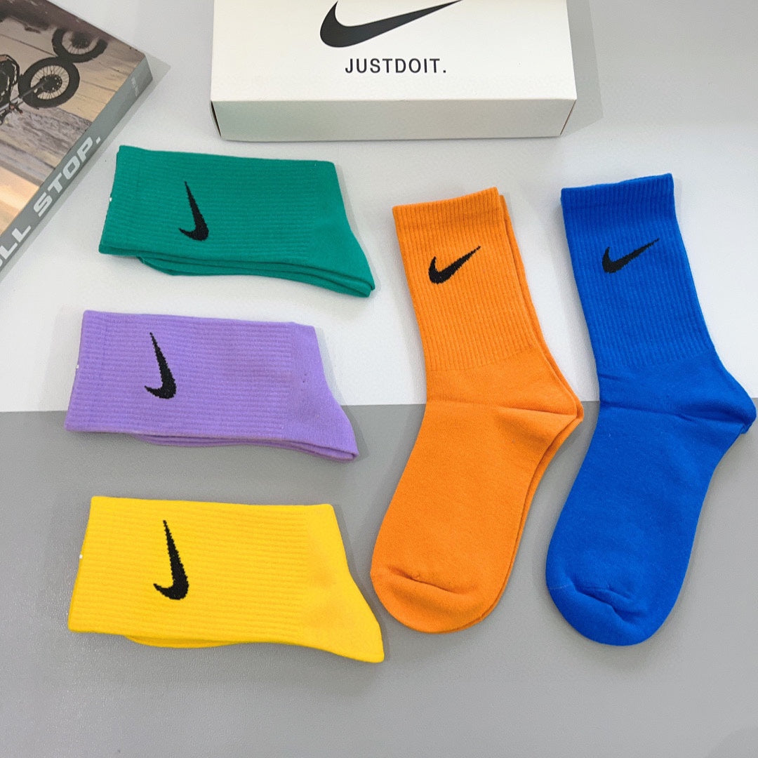Nike Socks Sku #1261224
