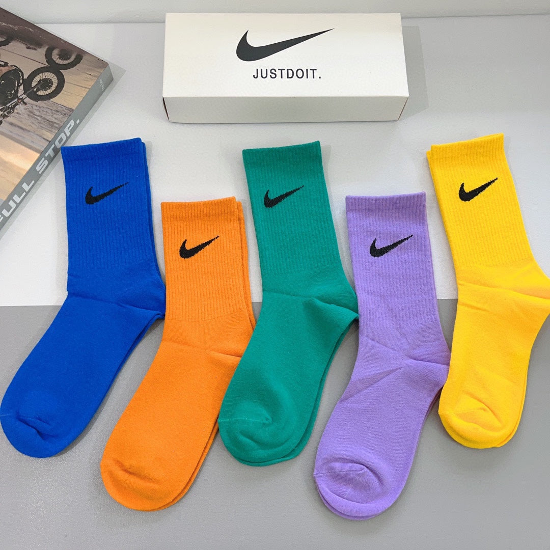 Nike Socks Sku #1261224