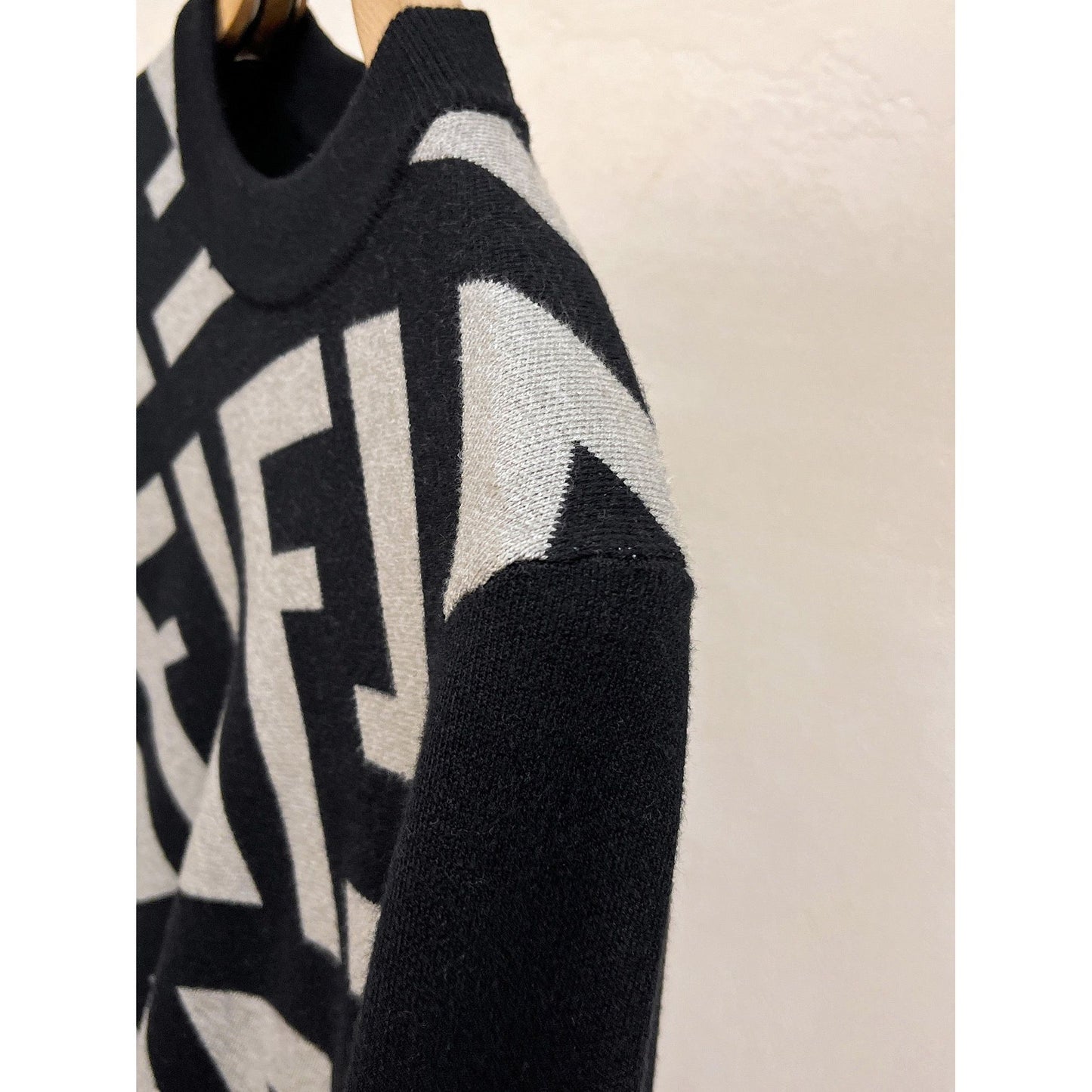 Fendi Sweaters Long Sleeved For Men Sku #1265583