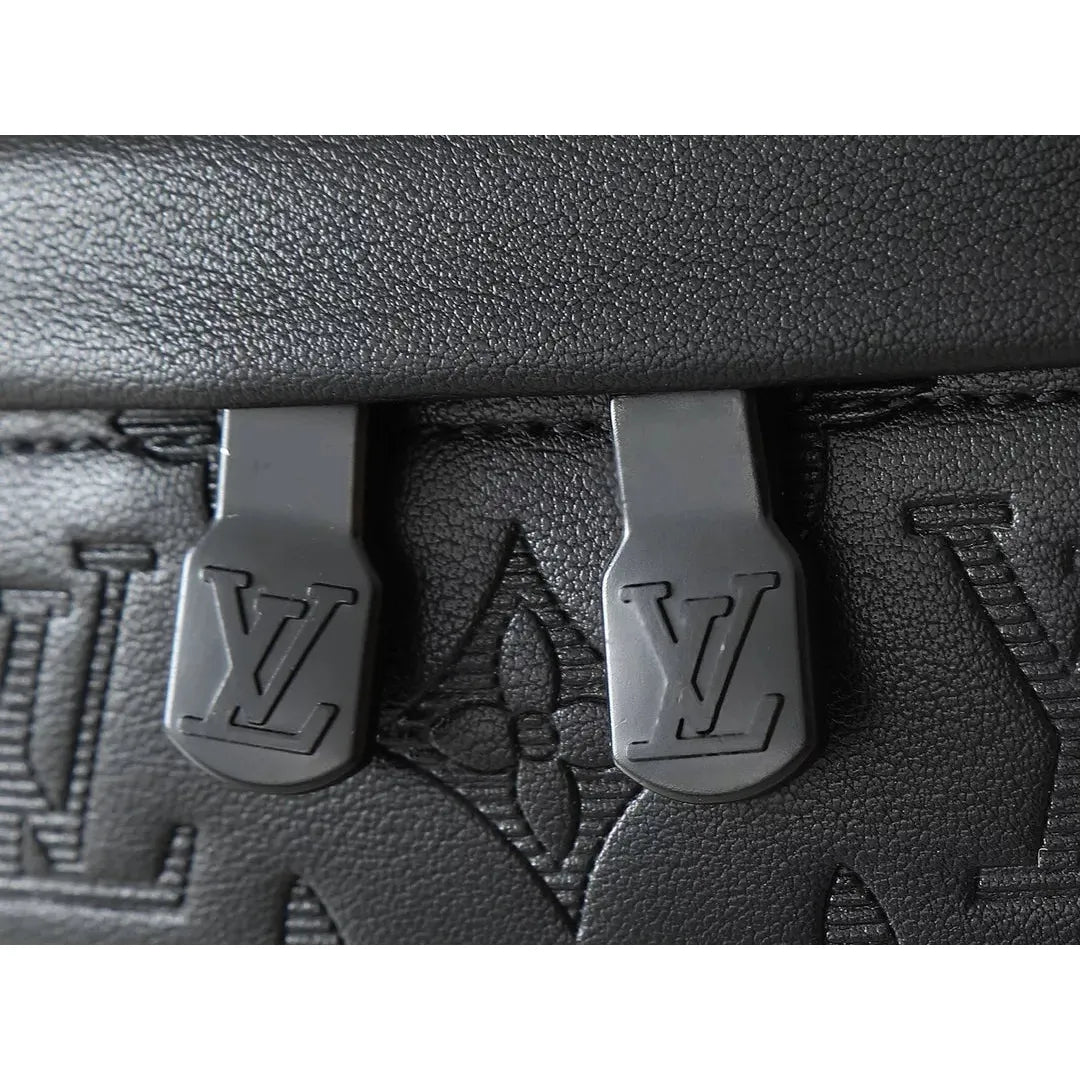 Louis Vuitton Lv Belt Bags For Men #1270998