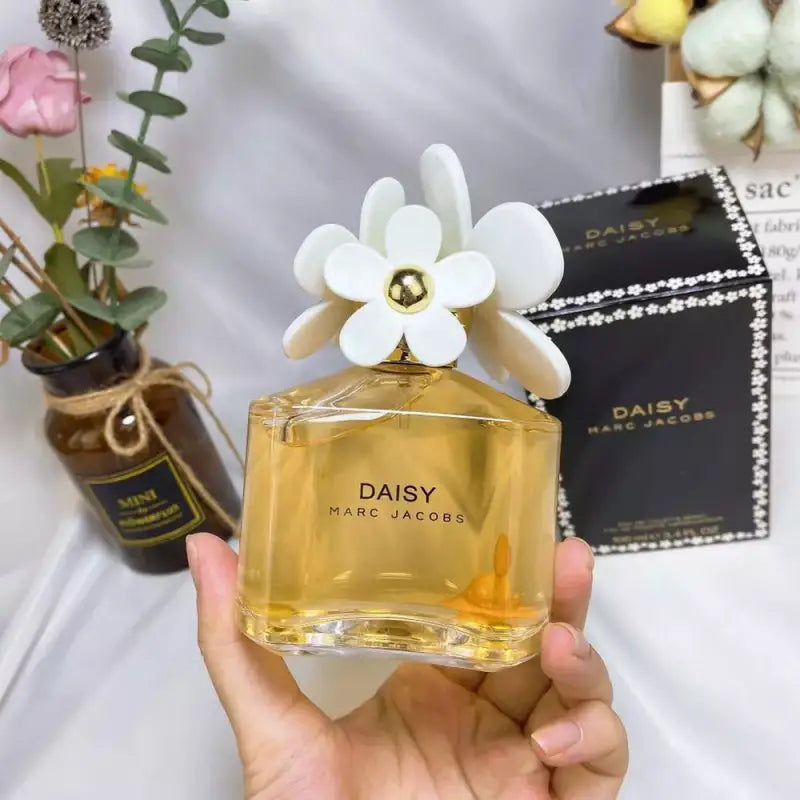 Marc Jacobs Daisy Eau De Toilette, 100Ml