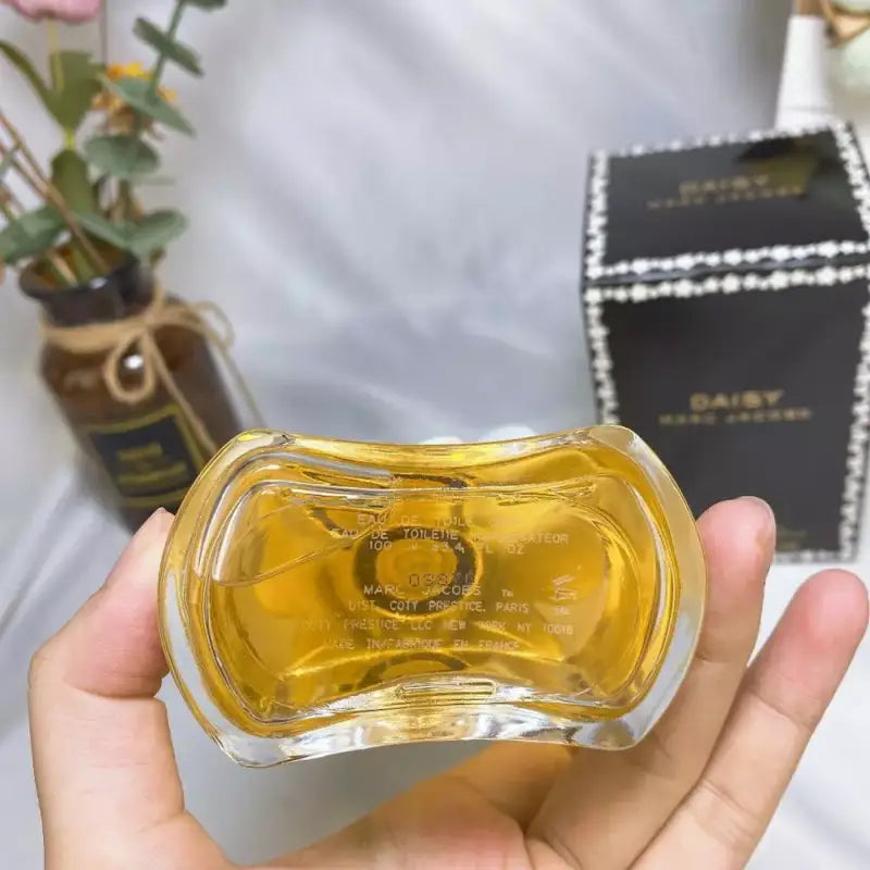 Marc Jacobs Daisy Eau De Toilette, 100Ml