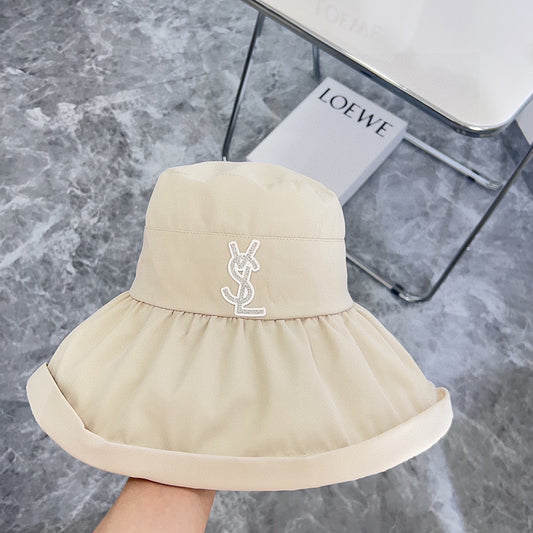Yves Saint Laurent Ysl Caps #1222157
