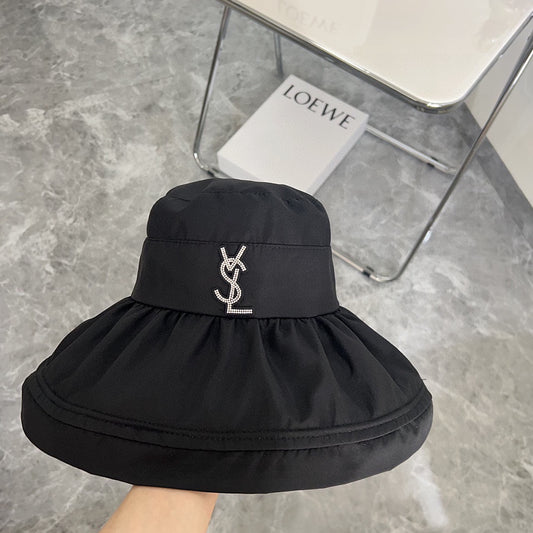 Yves Saint Laurent Ysl Caps #1222160