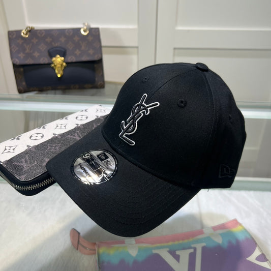 Yves Saint Laurent Ysl Caps #1222354
