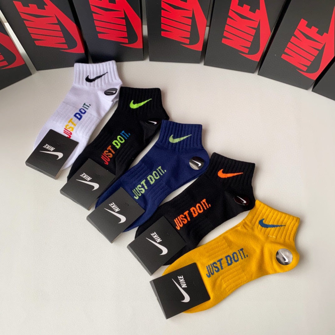 Nike Socks Sku #1249891